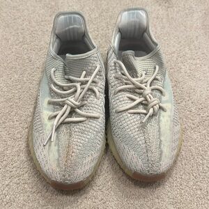 Yeezy sneakers men